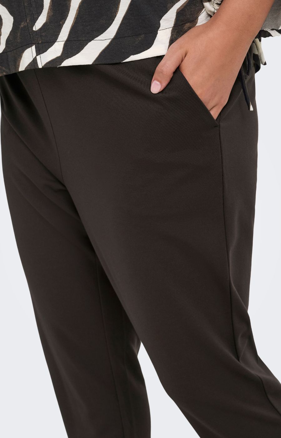 Only Carmakoma Life Trousers in Delicioso