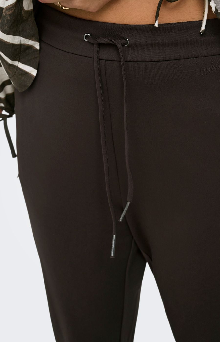 Only Carmakoma Life Trousers in Delicioso 