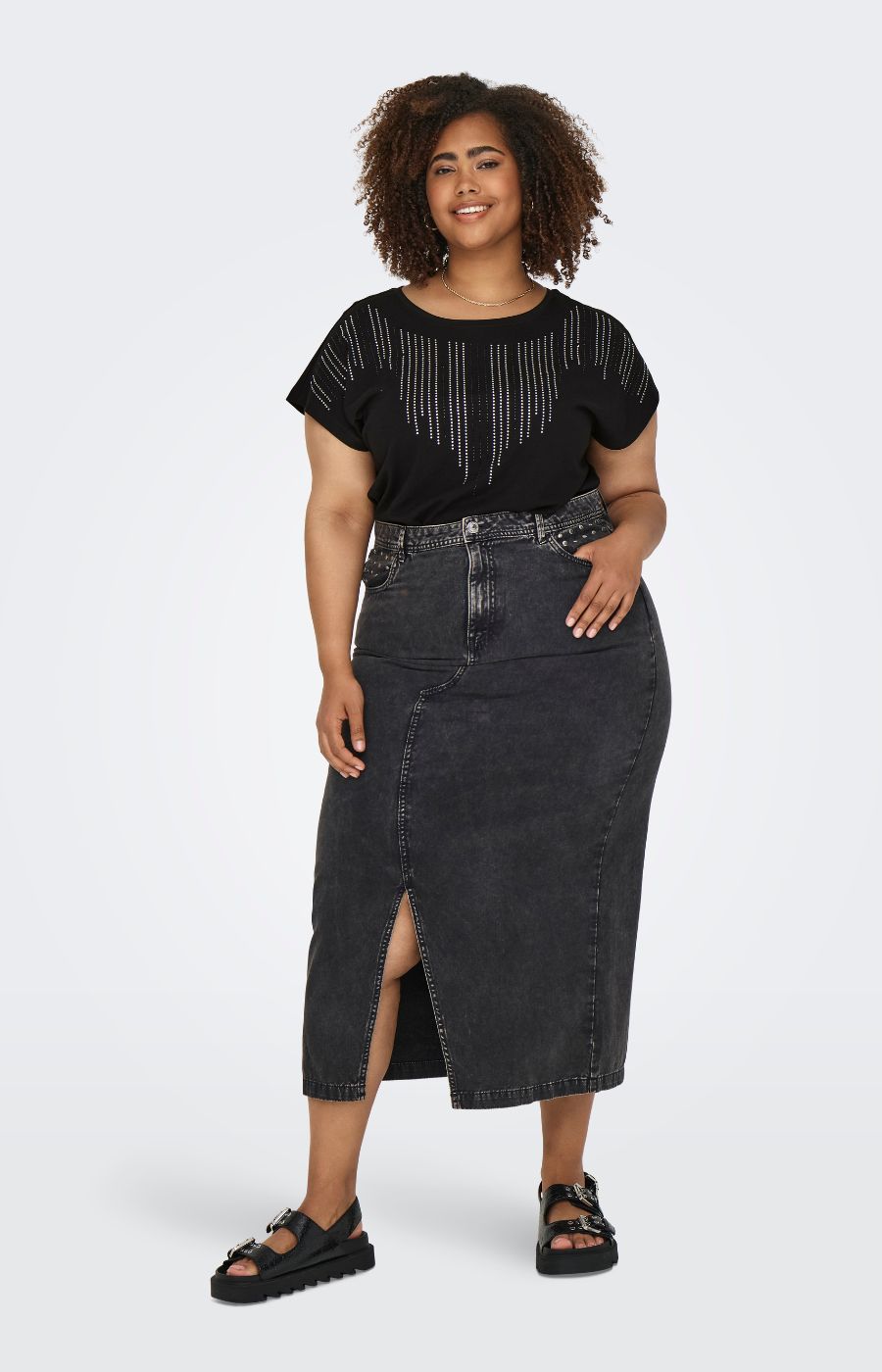 Only Carmakoma Lulu T-Shirt in Black