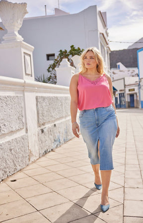 Only Carmakoma Metta Cami in Pink