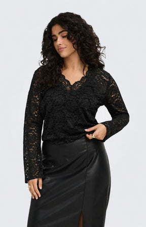 Only Carmakoma Nikka Top in Black 