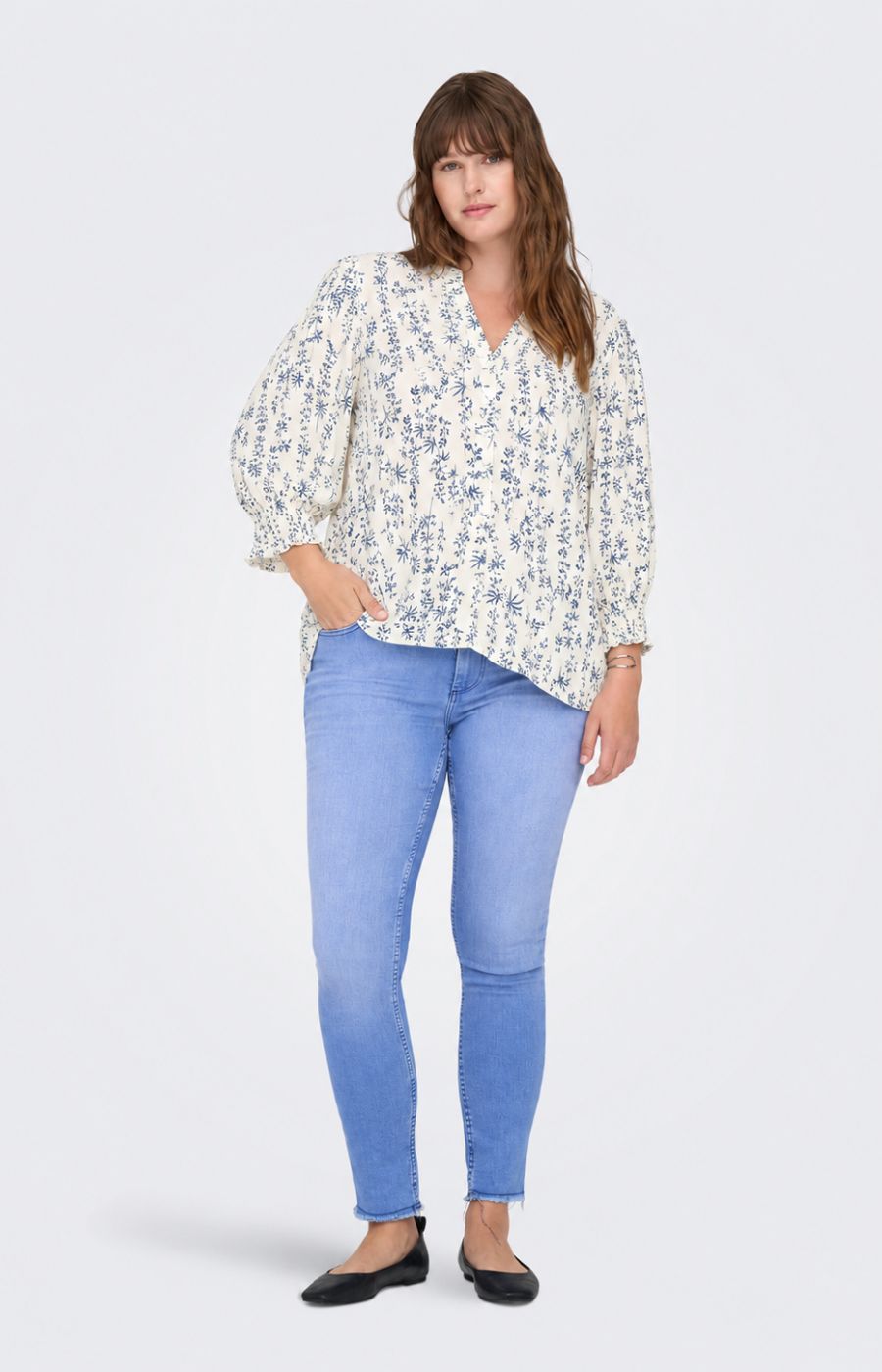 Only Carmakoma Raya Shirt in Jet Stream 