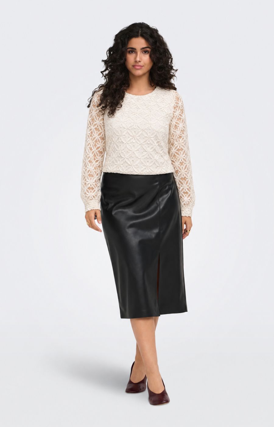 Only Carmakoma Sage Blouse in Cloud Dancer 