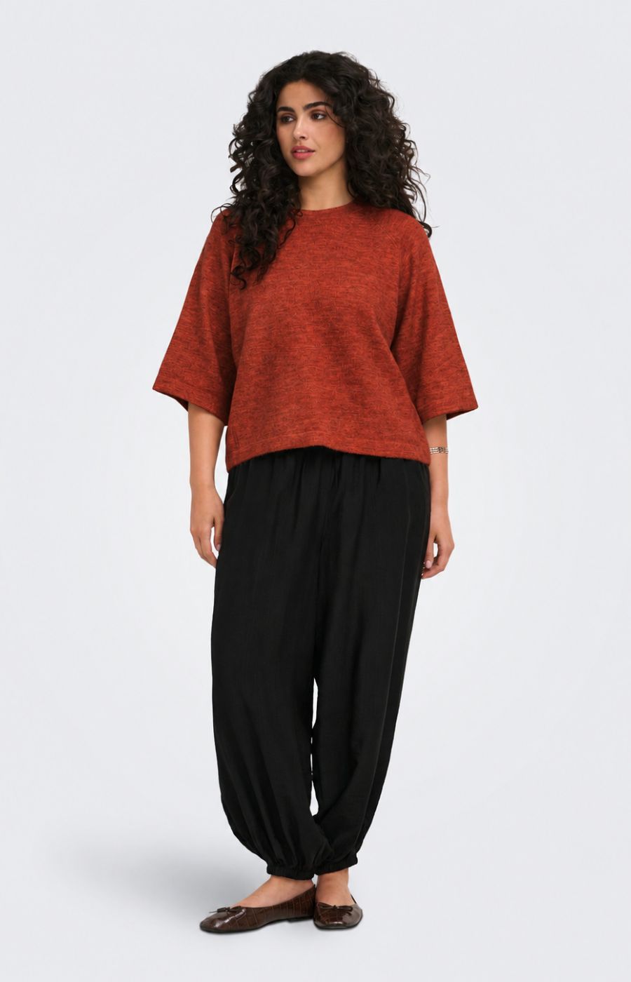 Only Carmakoma Simomi Knit in Picante 