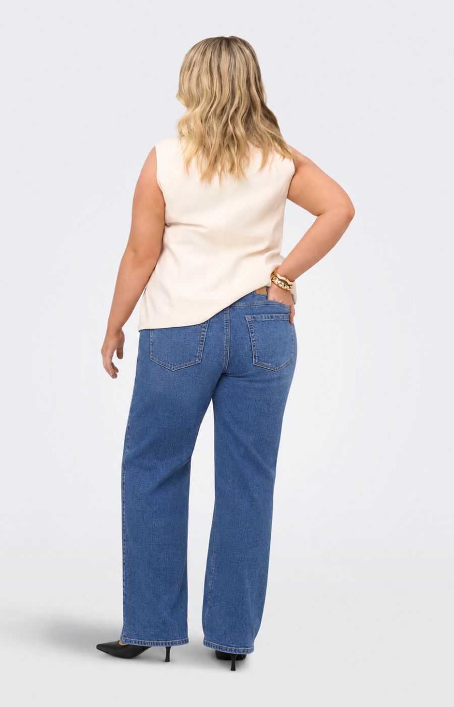 Only Carmakoma Snow 32" Jeans in Blue 