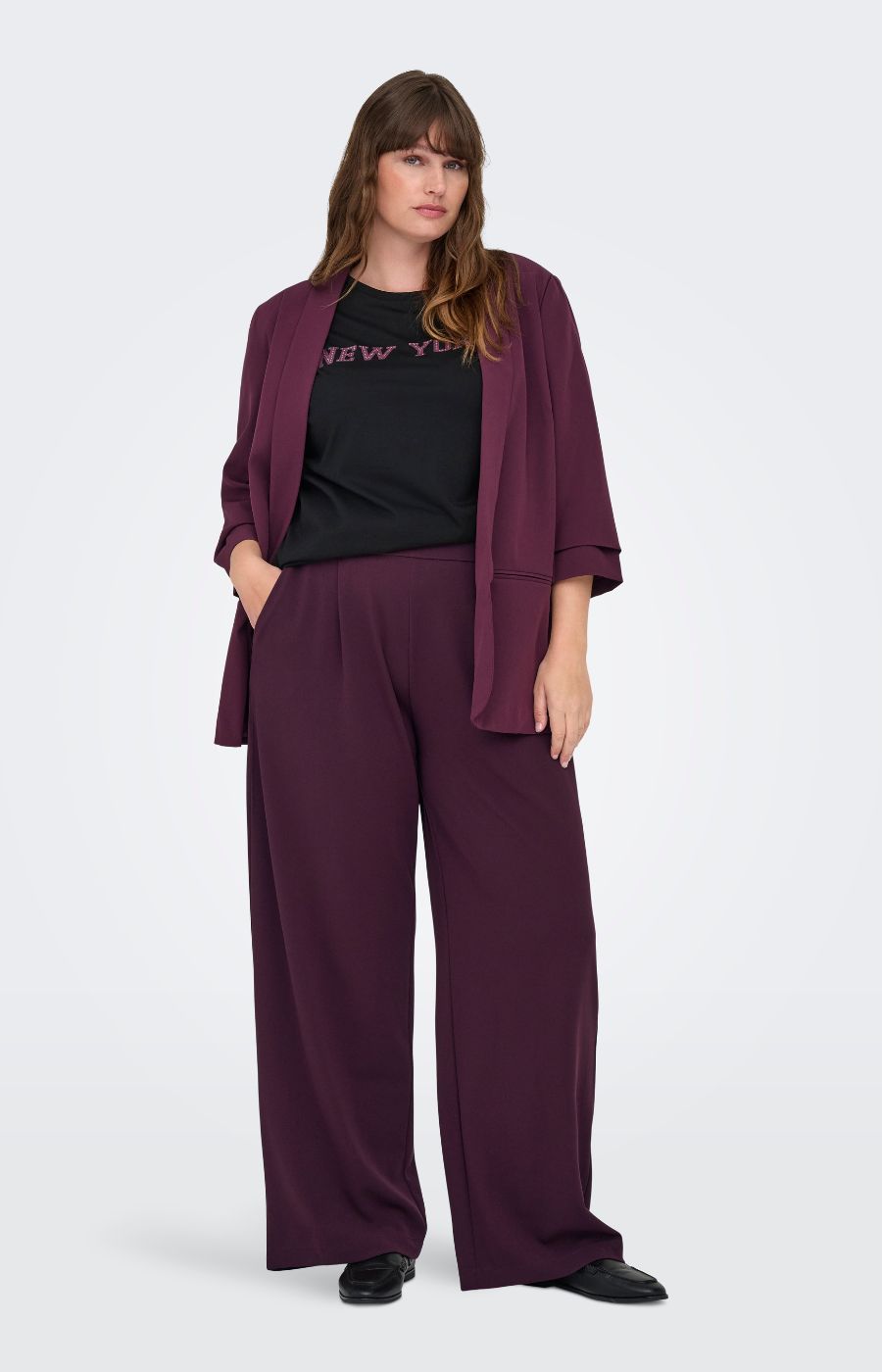 Only Carmakoma Stilla Trousers in Wine
