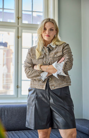 Only Carmakoma Tricia Leather Look Shorts
