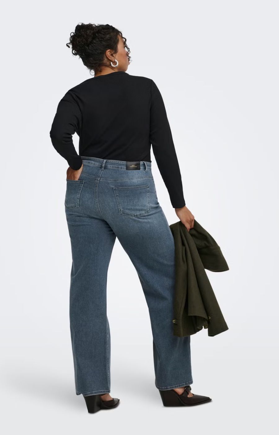 Only Carmakoma Val Top in Black 