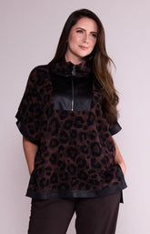 Ora 1/2 Zip Top in Leopard Print 