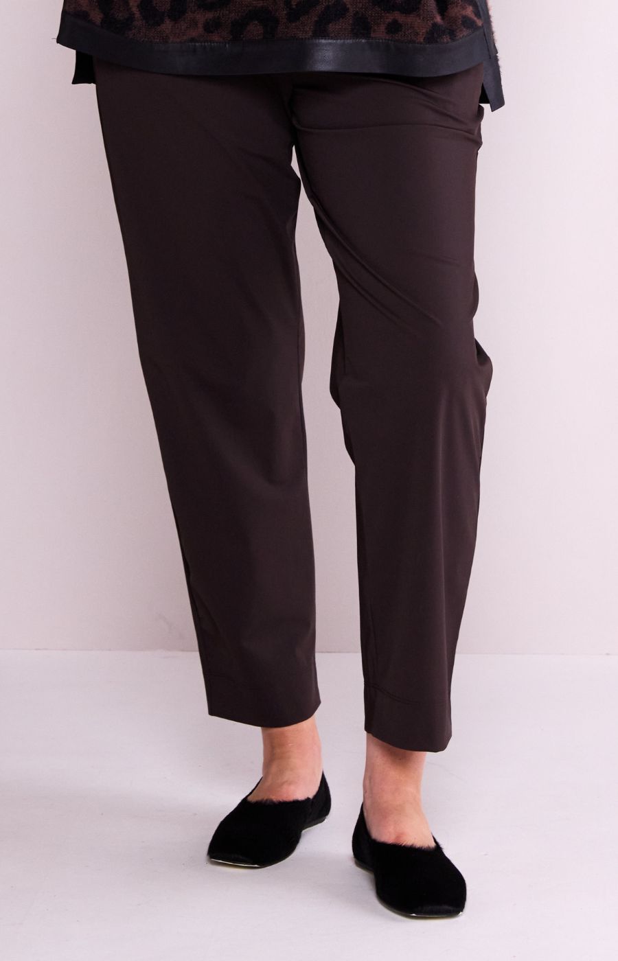 Ora Brown Travel Trousers 