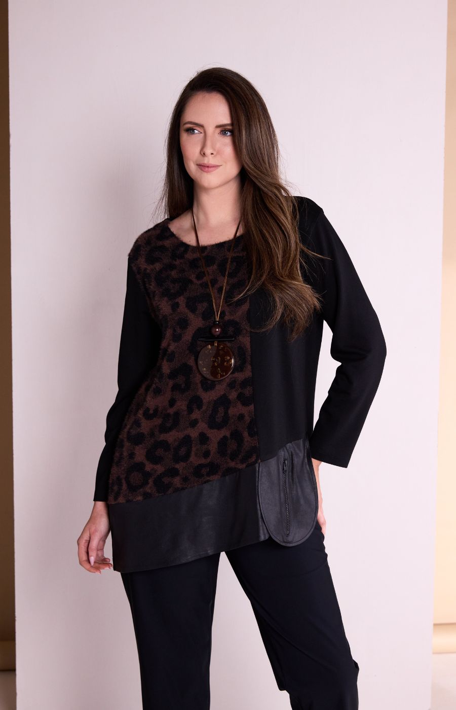 Ora Longline Top with Leopard Print 