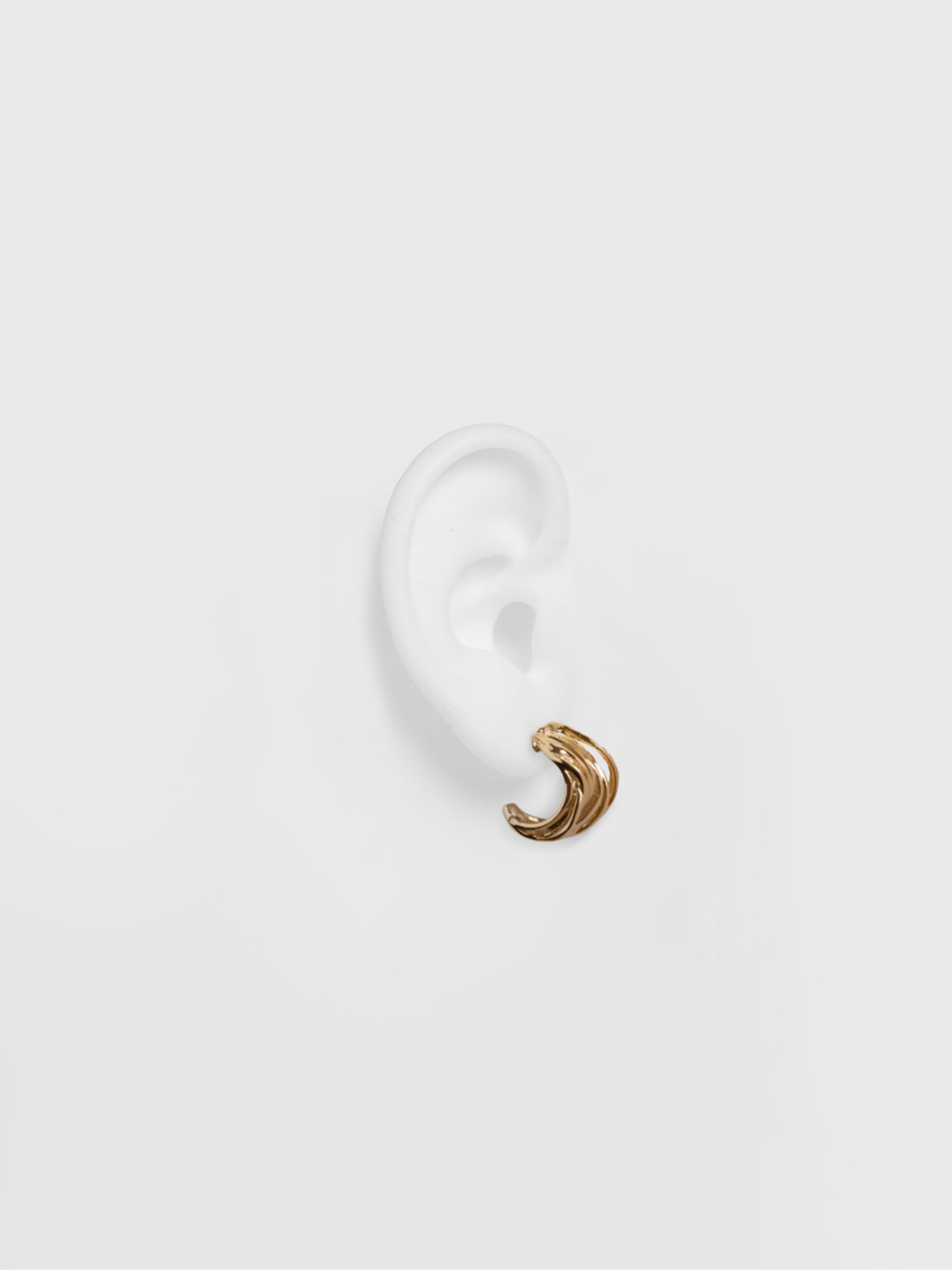 Pieces Erika Hoop Earrings in Gold