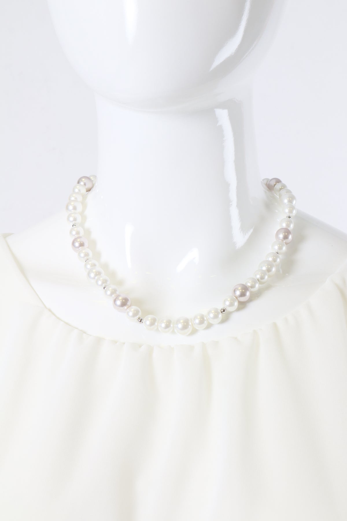Peggy Pearl Necklace