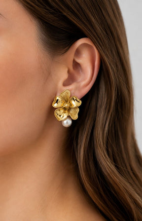 Penelope Earrings in Gold 