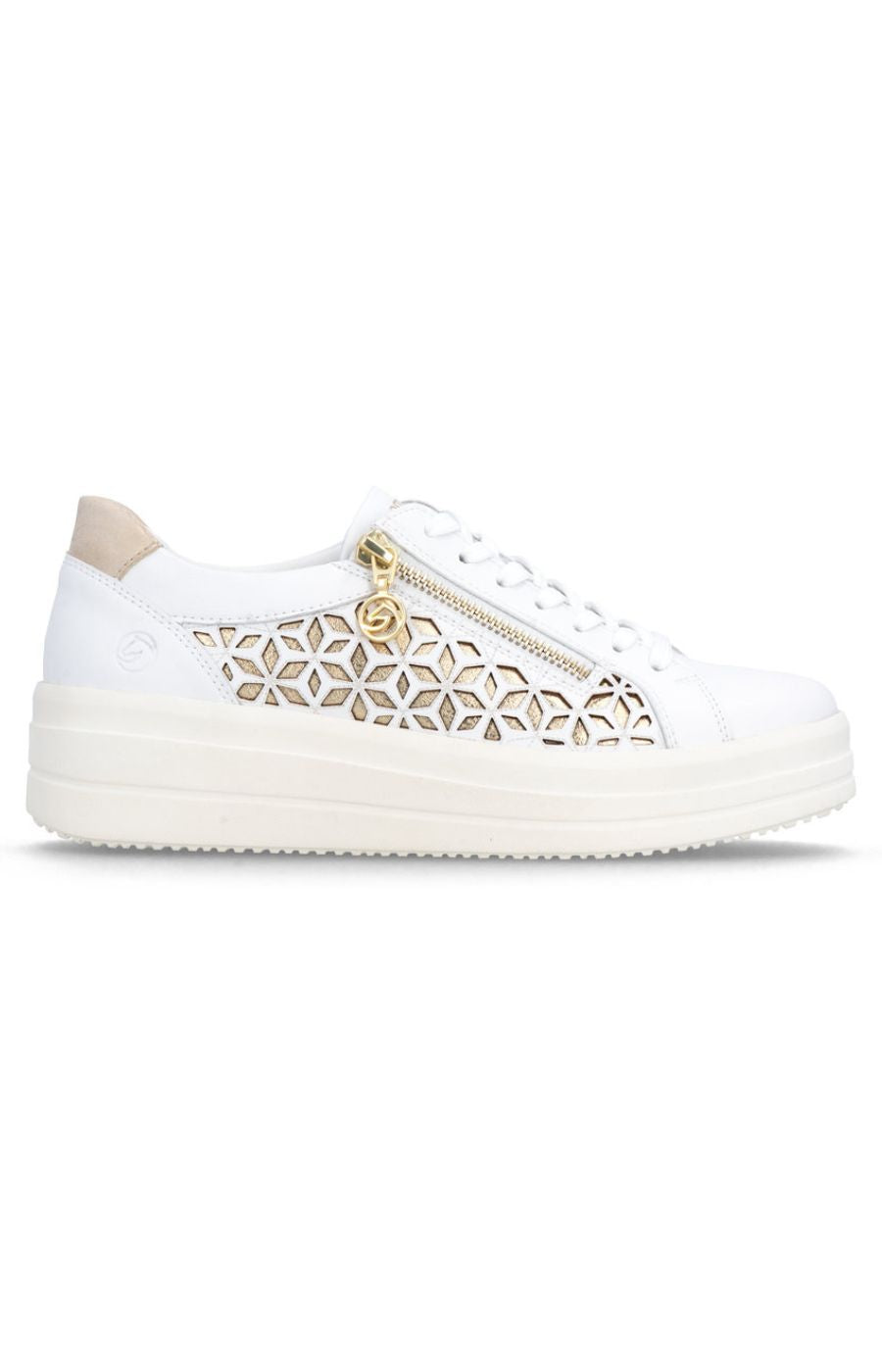 Remonte Cut Out Trainer in White 
