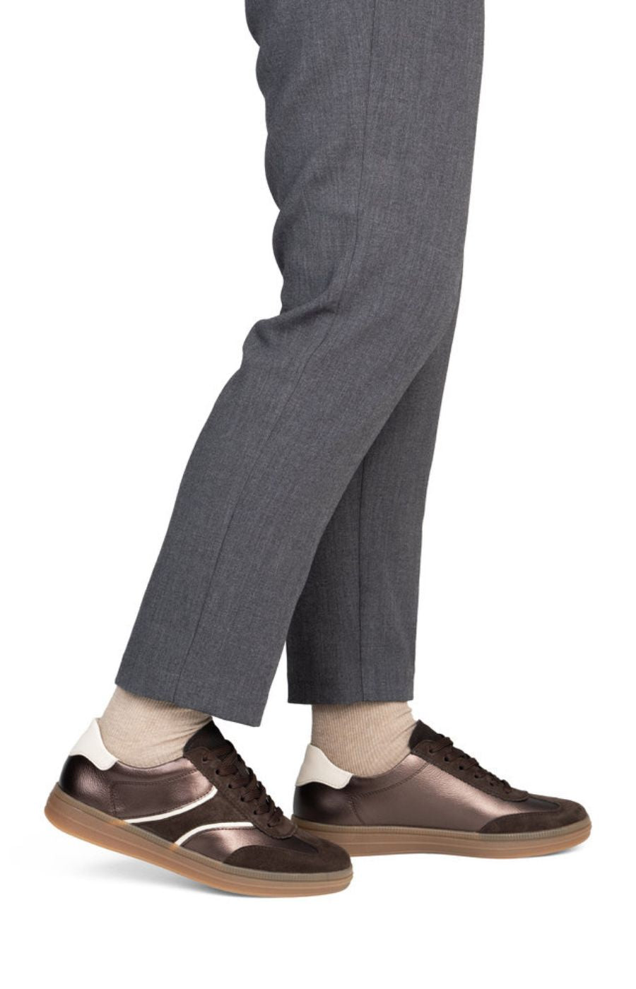 Remonte Metallic Trainer in Brown 