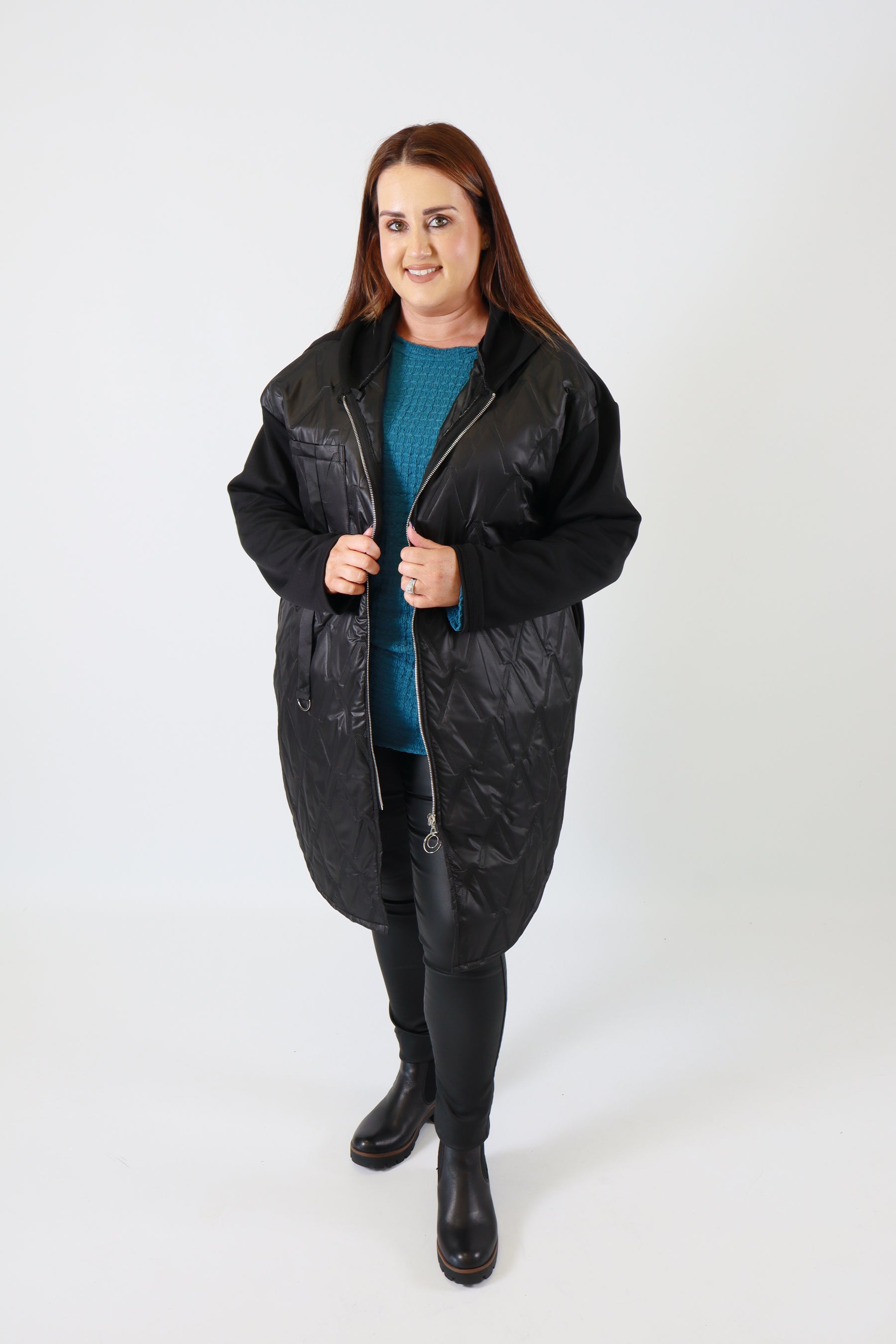 River Longline Jacket in Black