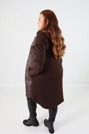 River Longline Jacket in Brown