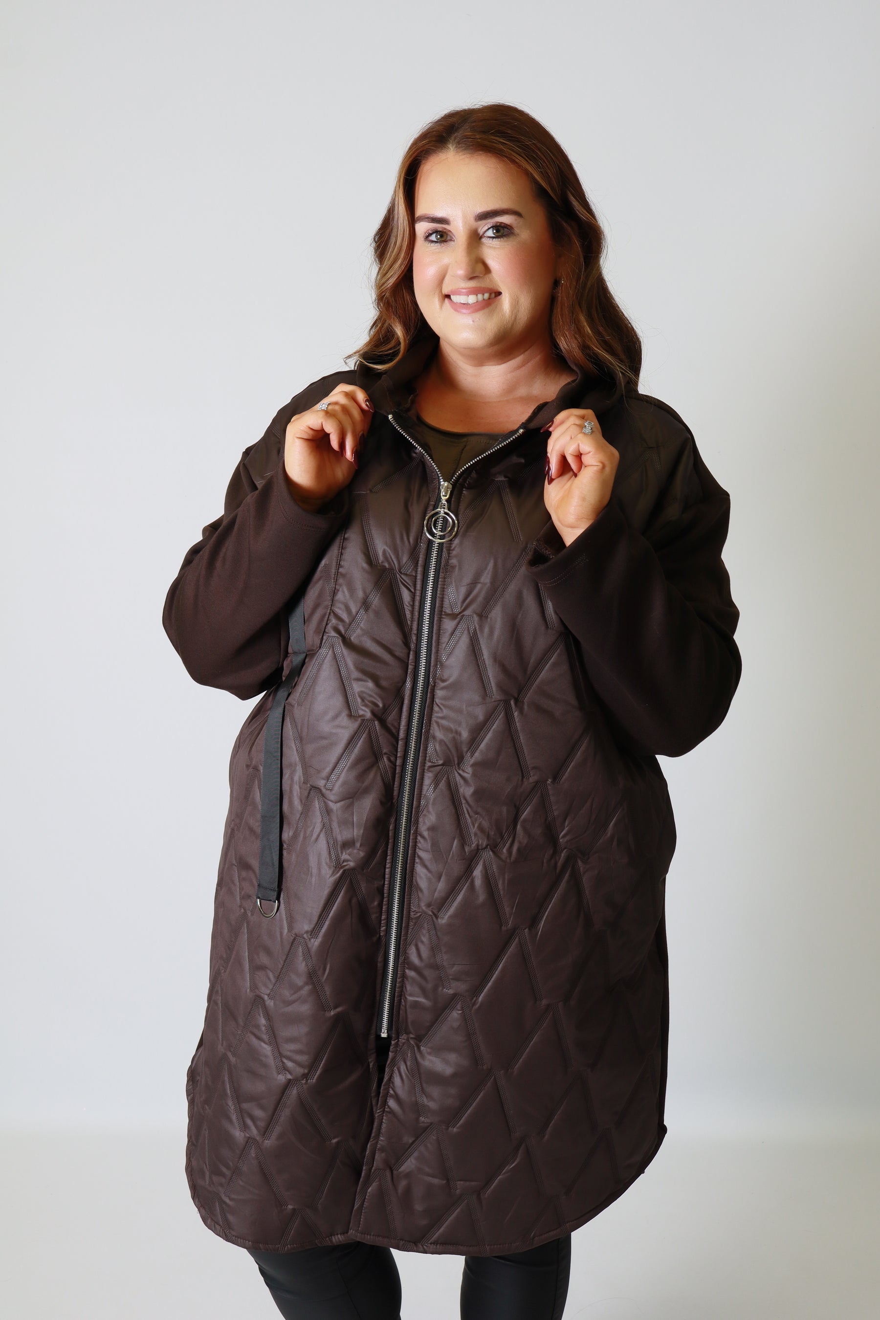 River Longline Jacket in Brown