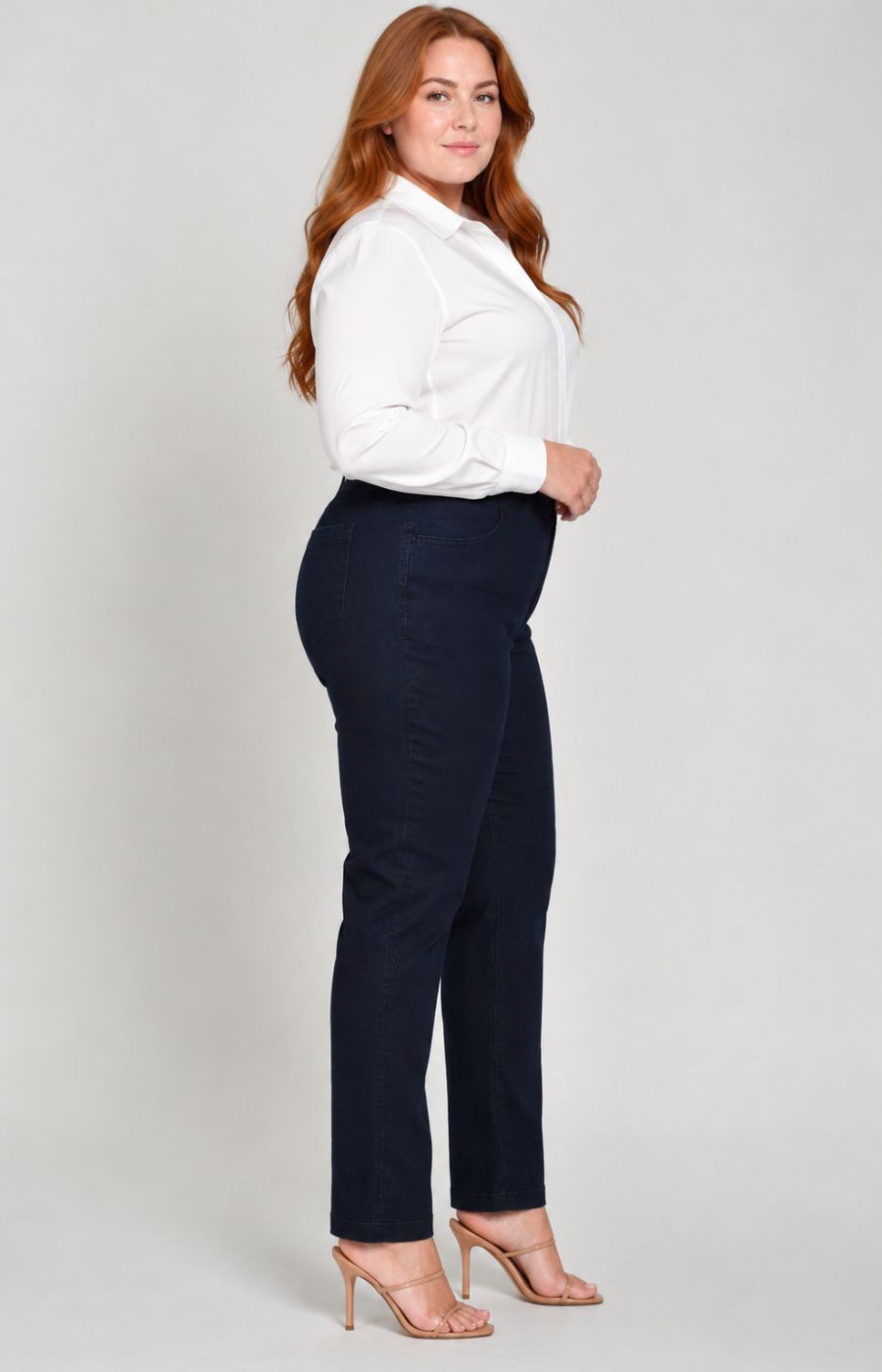 Robell Bella Jeans in Navy  
