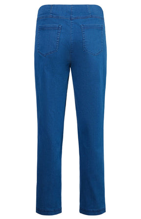 Robell Bella P 09 Jeans in Blue. 