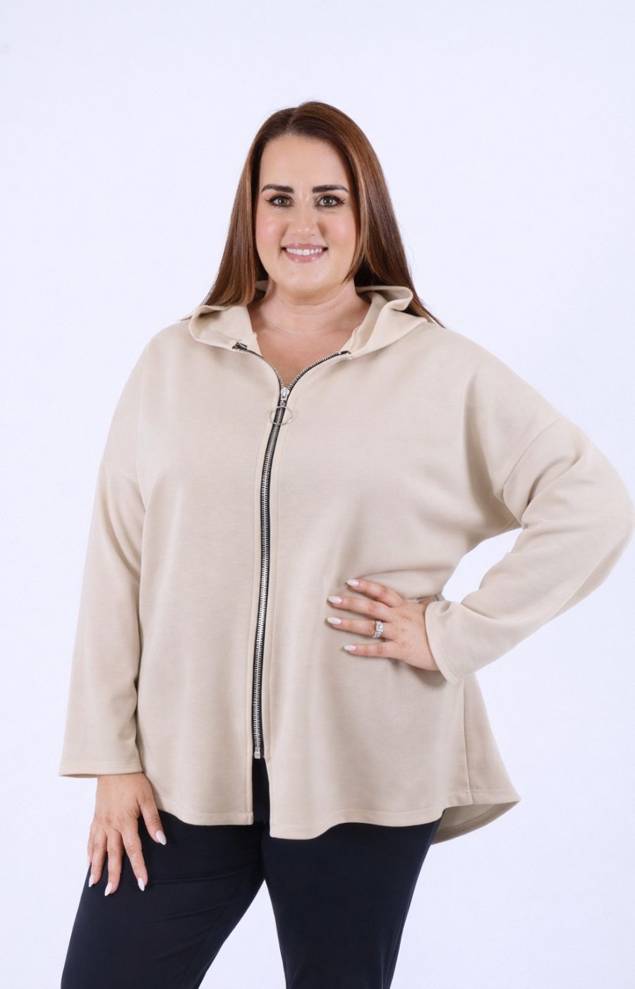 Ruby Jacket in Beige 