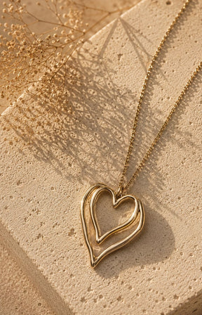 Siya Necklace in Gold 