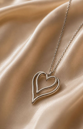 Siya Necklace in Silver 