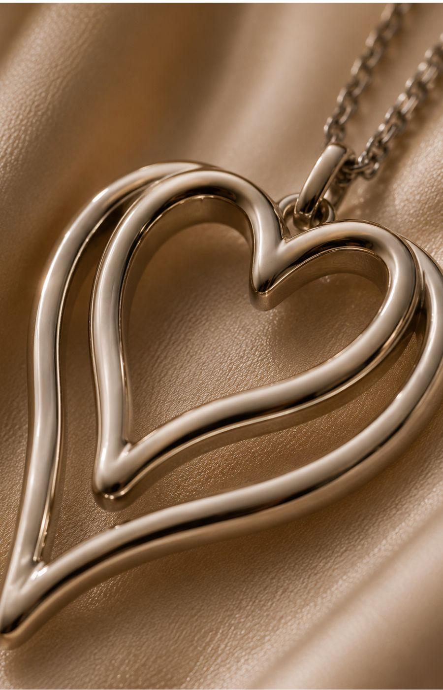 Siya Necklace in Silver  