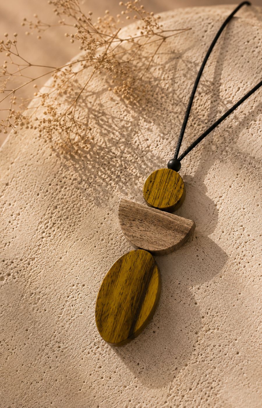 Sophie Angel Necklace in Yellow 