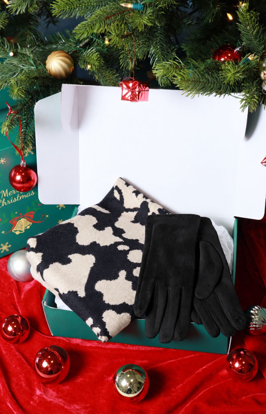 Stella Christmas Gift Box 