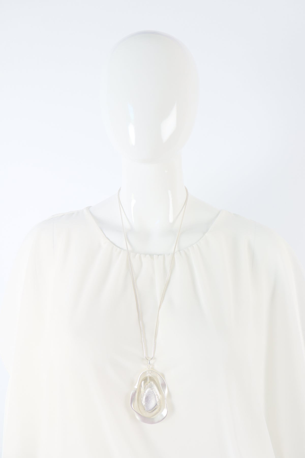 Stella Necklace in Silver