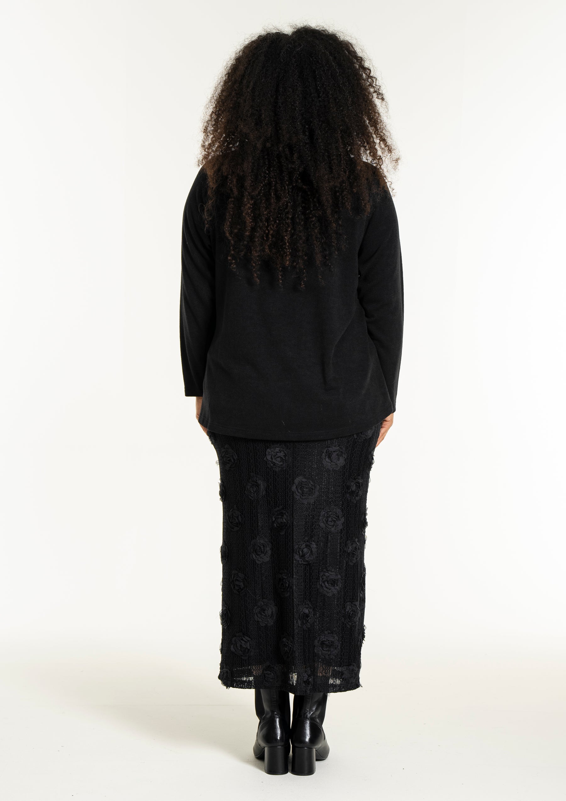 Studio Floral Applique Skirt in Black