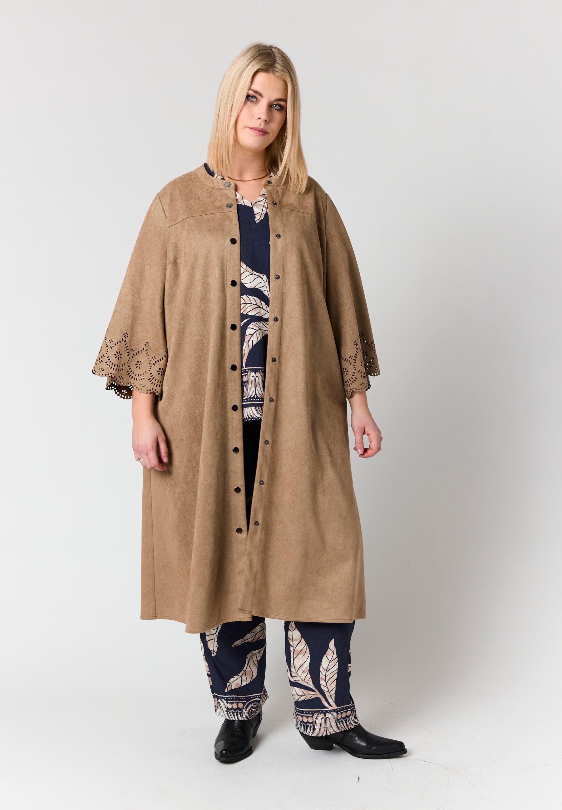 Studio Mirelle Dress in Tan 
