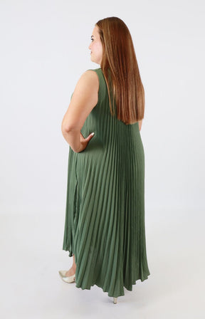 Summer Pleated Dress in Khaki 