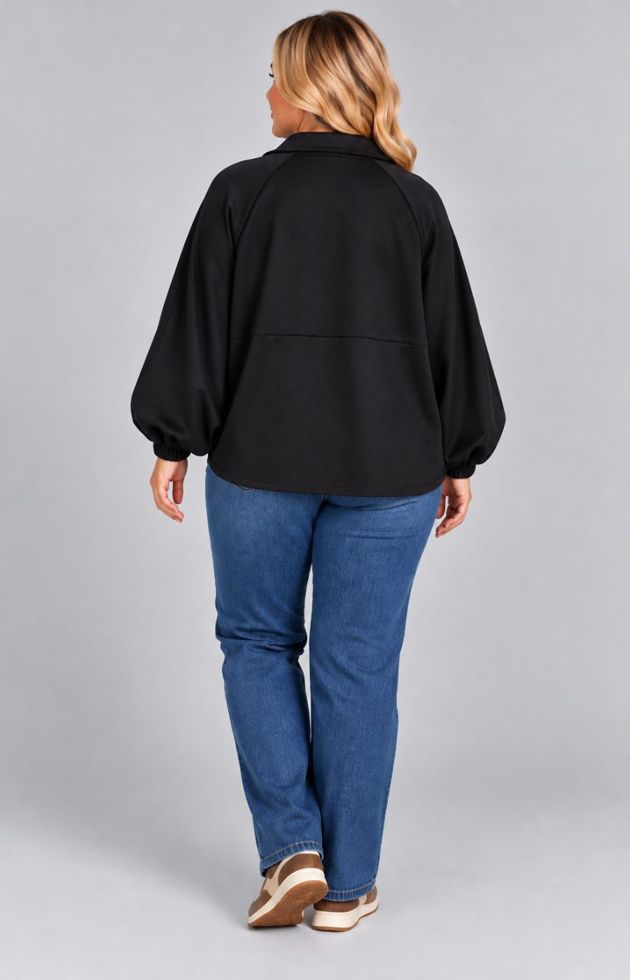 Suzi Bomber Jacket in Black 