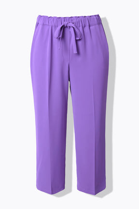 Ulla Popken 7/8th Trousers in Lilac, product image, a lilac trousers with an ankle grazing length, elasticated waistband with a tie belt in it, and side pockets