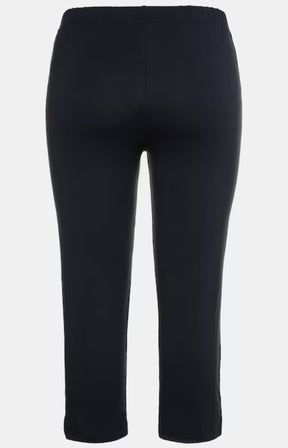 Ulla Popken Capri Leggings in Navy 