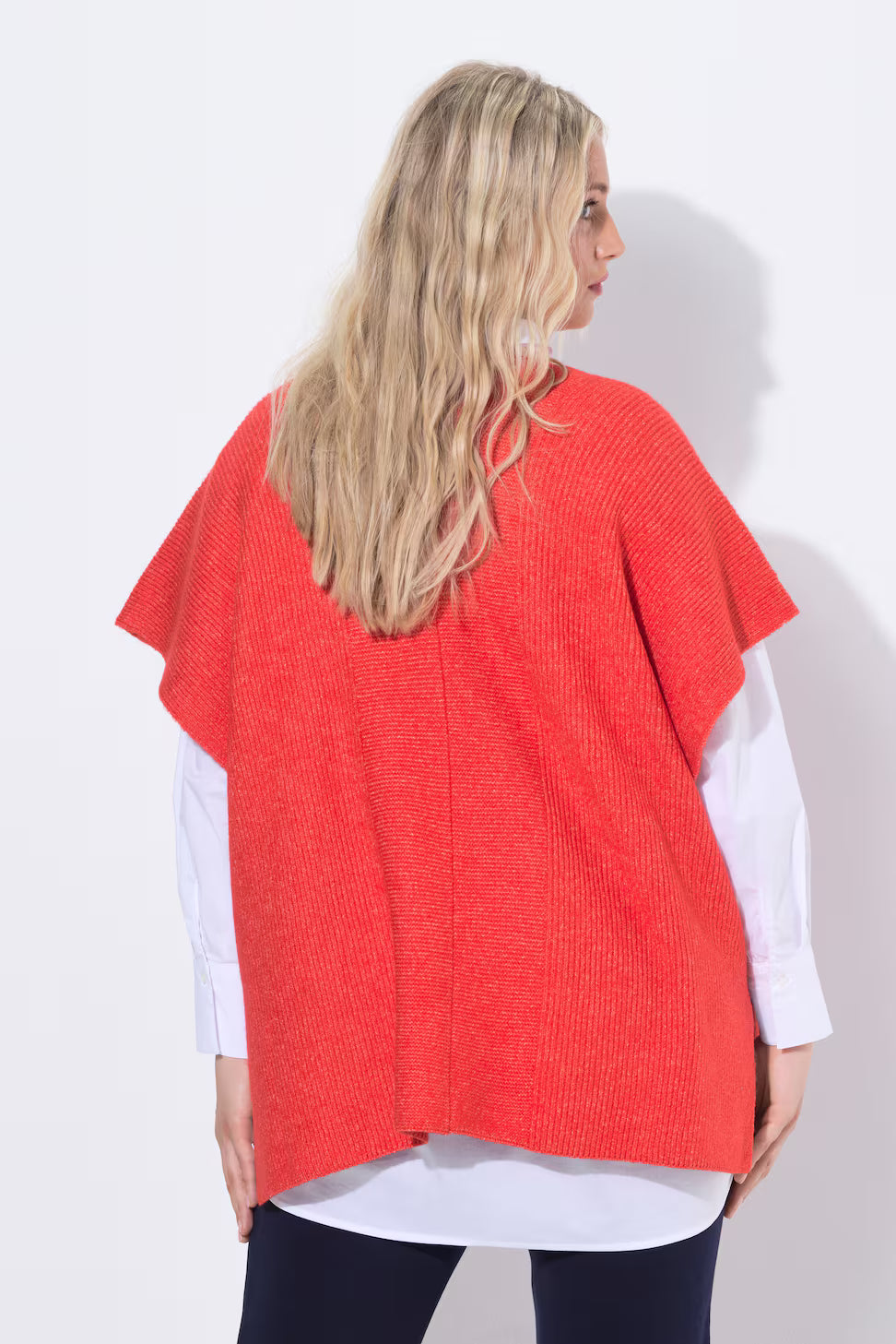 Ulla Popken Cardigan in Red