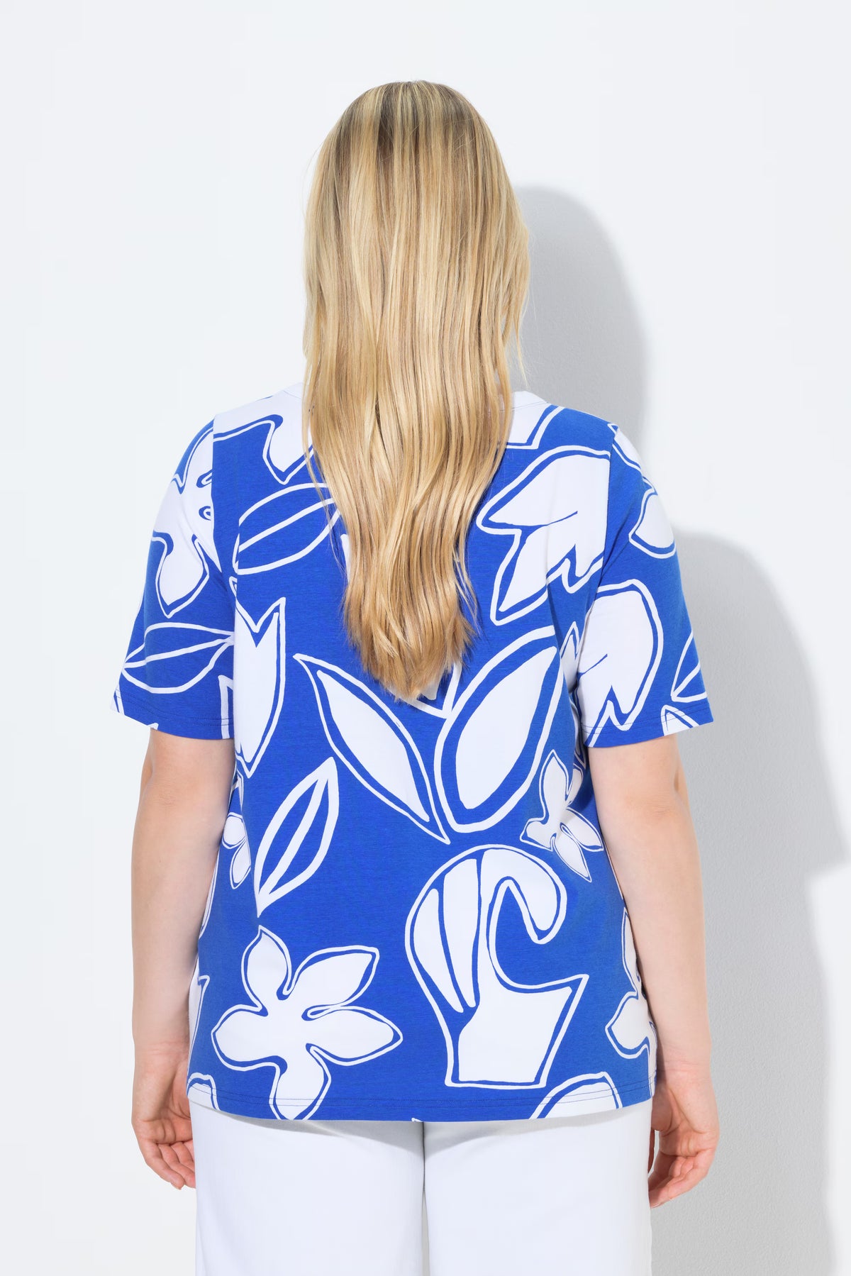 Ulla Popken Floral Keyhole T-Shirt in Blue 