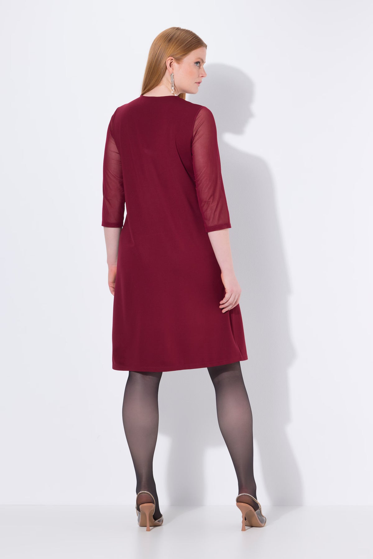 Ulla Popken Floral Sequin Dress in Wine