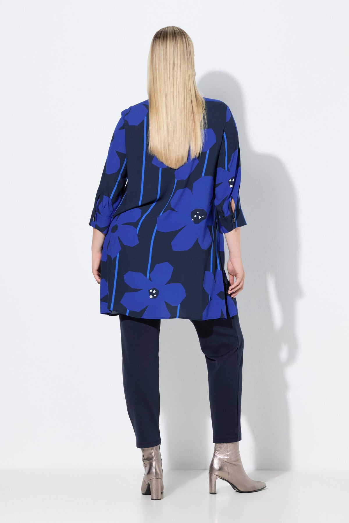 Ulla Popken Floral Tunic in Blue. 