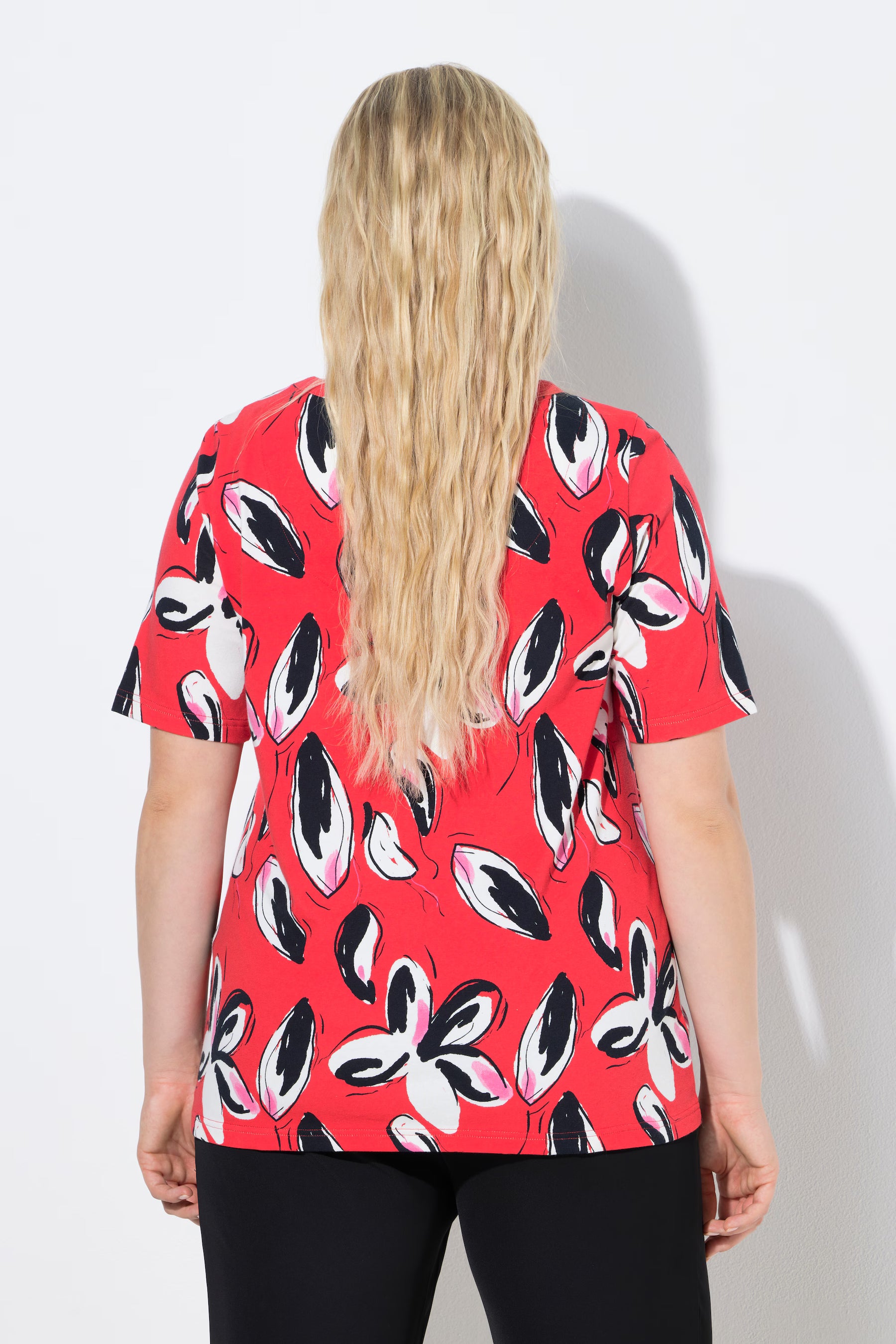 Ulla Popken Keyhole T-Shirt in Red 