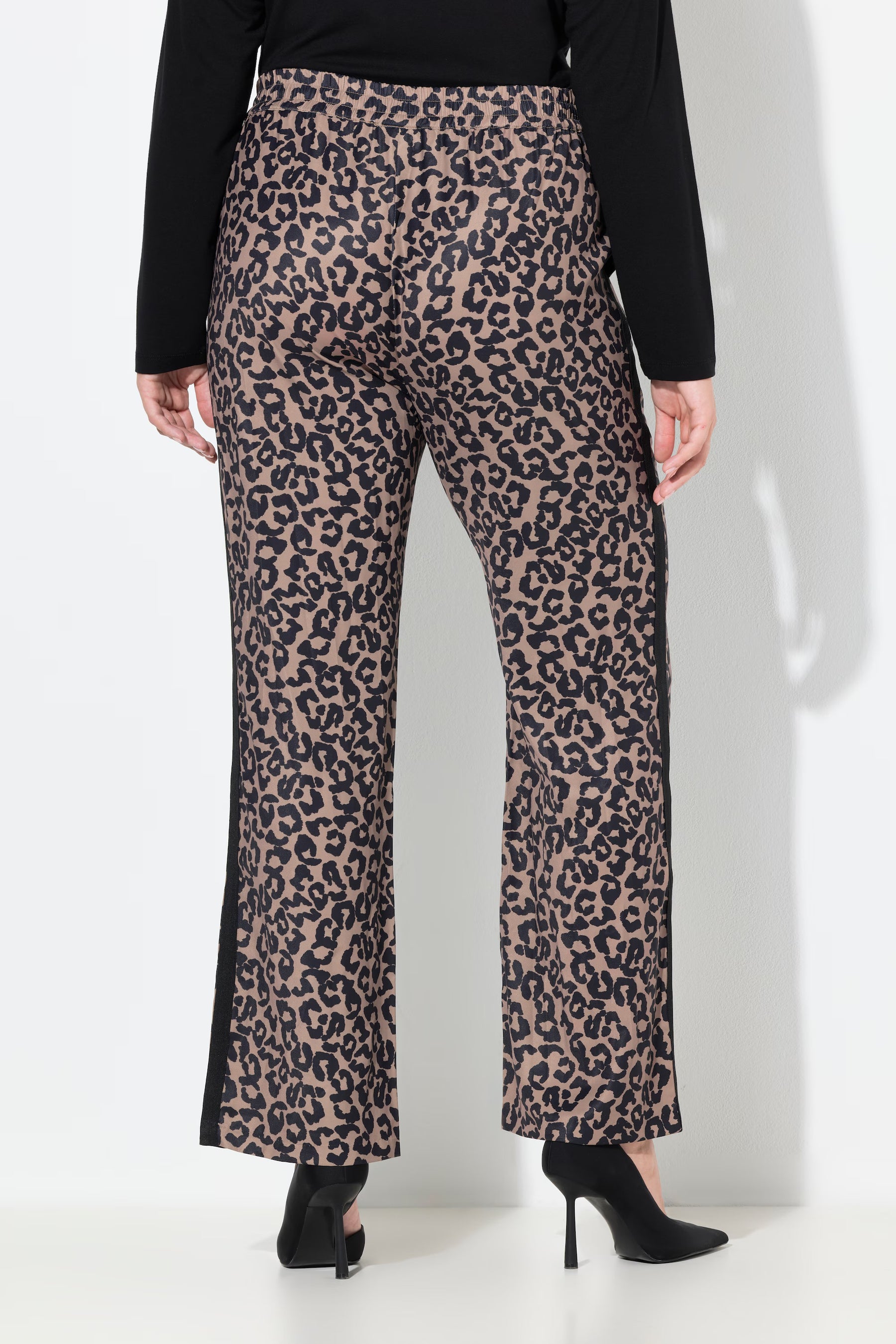 Ulla Popken Mary Trousers in Leopard Print