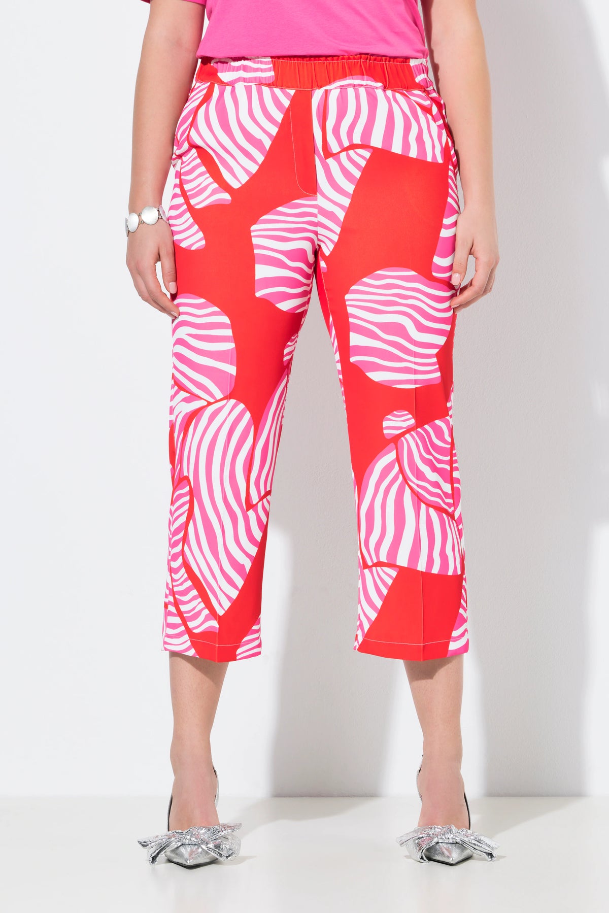 Ulla Popken Printed 7/8th Trousers in Red 