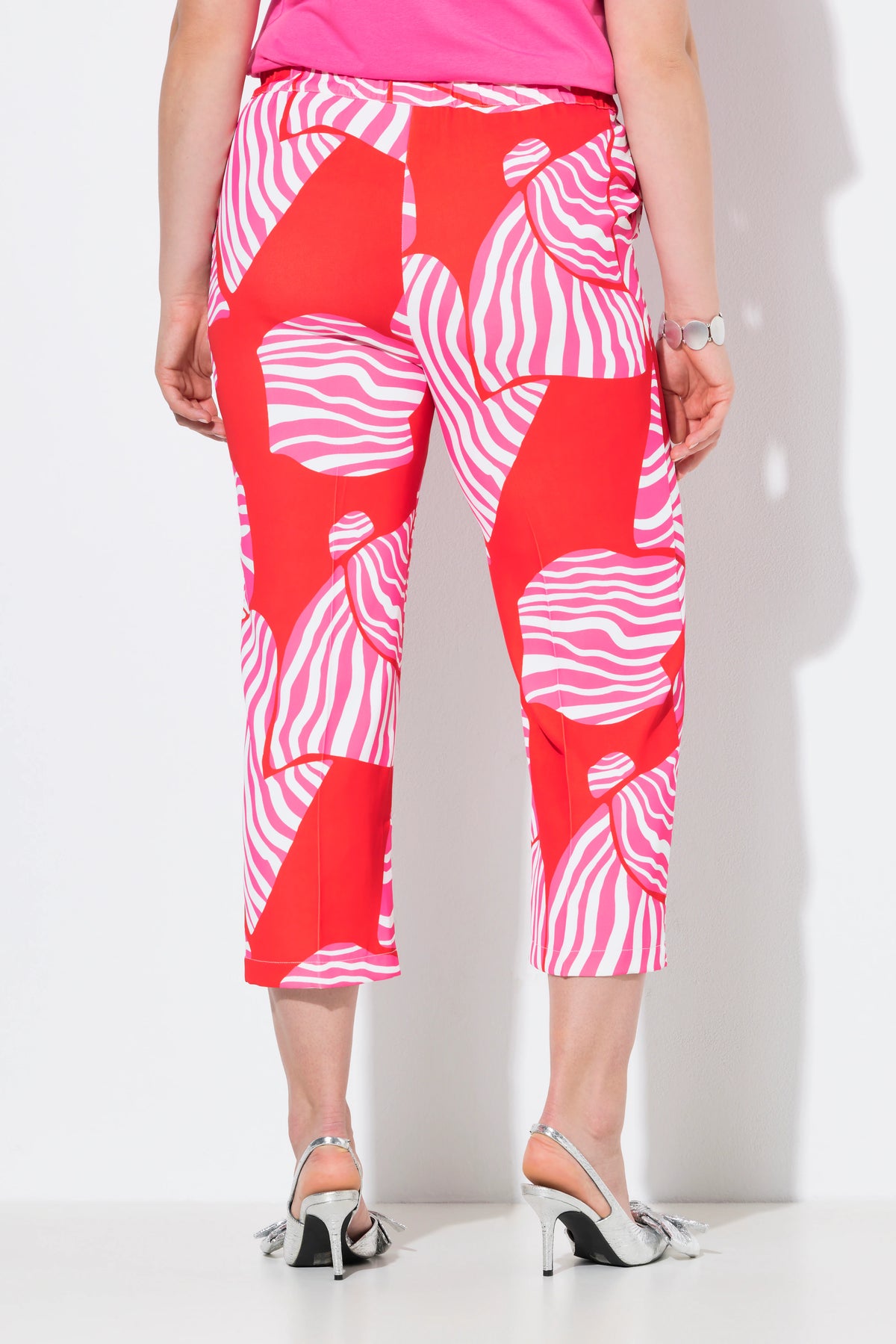Ulla Popken Printed 7/8th Trousers in Red 