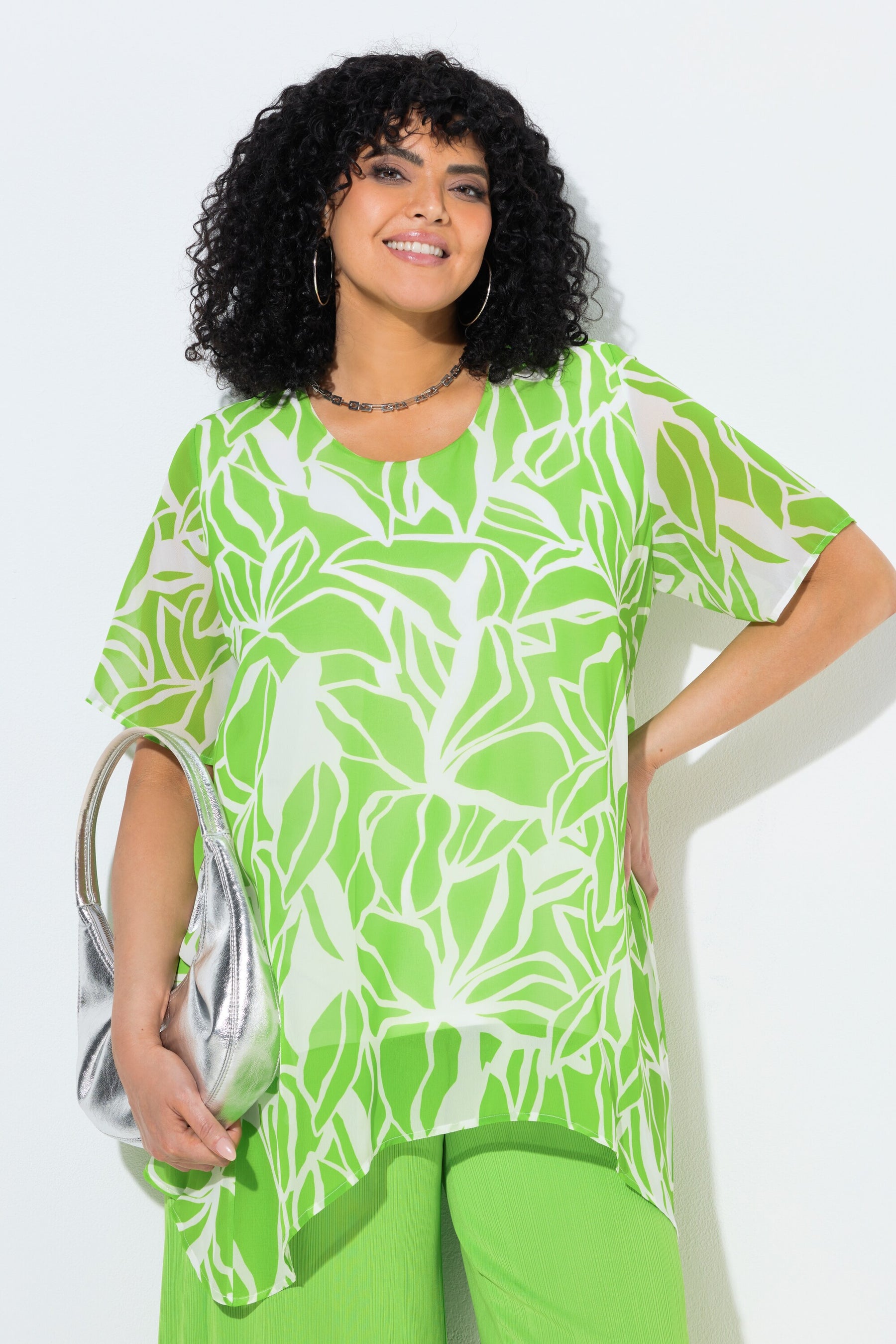 Ulla Popken Split Back Top in Green 