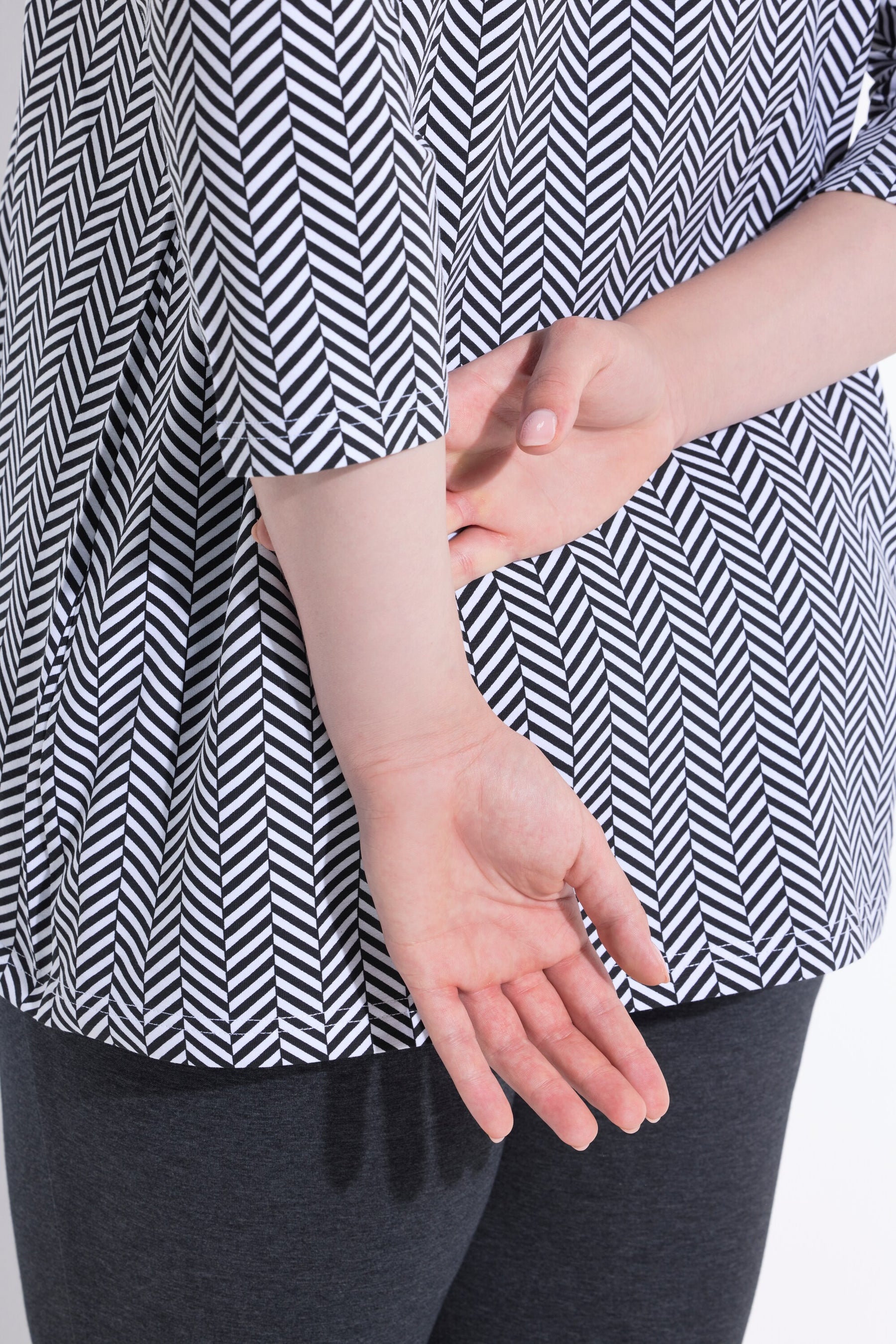 Ulla Popken T-Shirt in White Herringbone