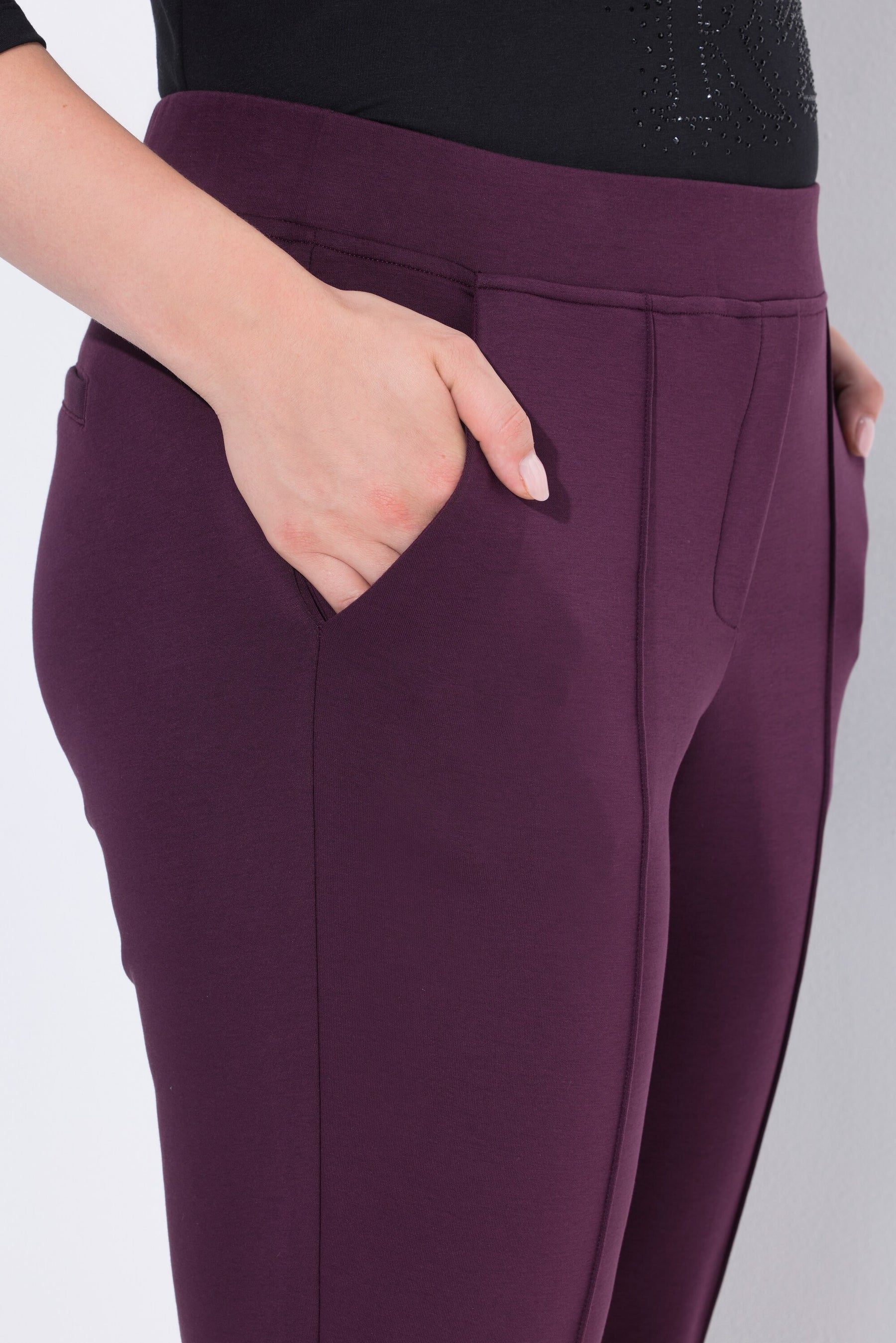 Ulla Popken Trousers in Wine