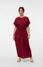 Vero Moda Curve Amanda Dress in Wine 